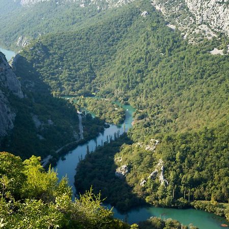Apartment Lejo Omiš Dış mekan fotoğraf